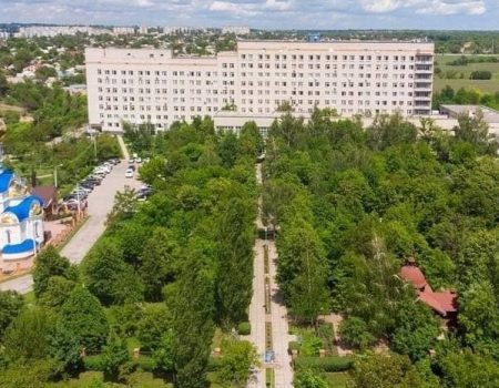 Онколог висловився проти перейменування вулиці в Кропивницькому на честь колишнього керівника онкодиспансеру