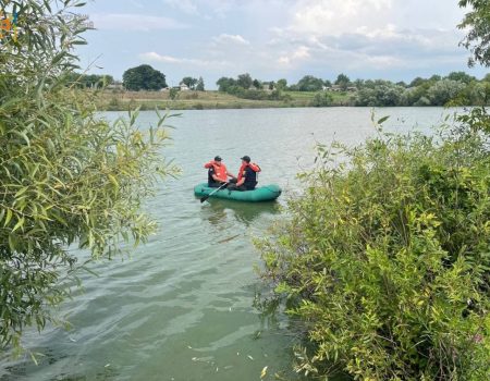 У ставку на Кіровоградщині знайшли тіло людини, особу встановлюють