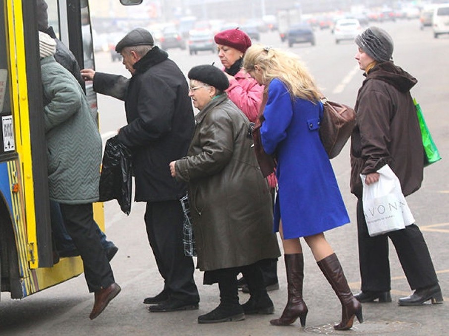 У міськраді пояснили, хто з переселенців має пільги в громадському транспорті Кропивницького. ПЕРЕЛІК