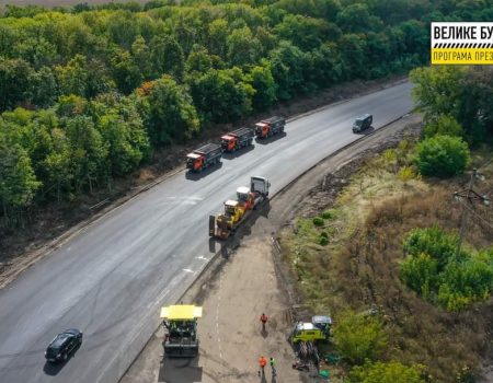 На Кіровоградщині на сьогодні охопили ремонтом 300 км доріг