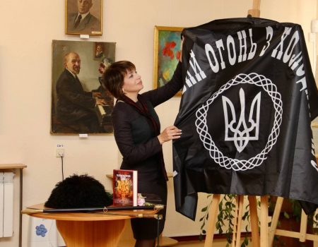 Кропивницька художниця відтворила портрет легендарного отамана Чорного Ворона. ФОТО