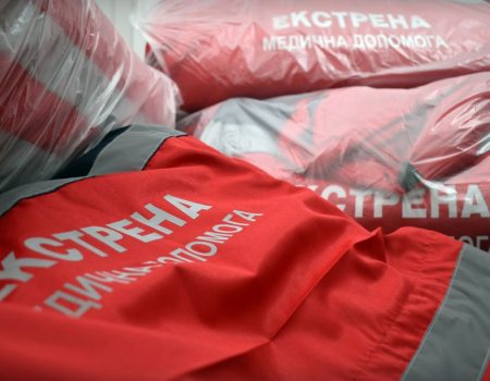 Уперше за 7 років працівники швидкої допомоги Кіровоградщини отримали нову форму