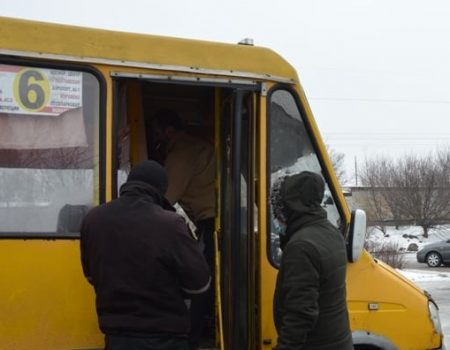 Кропивницькі перевізники виправдовуються, що не дотримуються графіків через брак водіїв