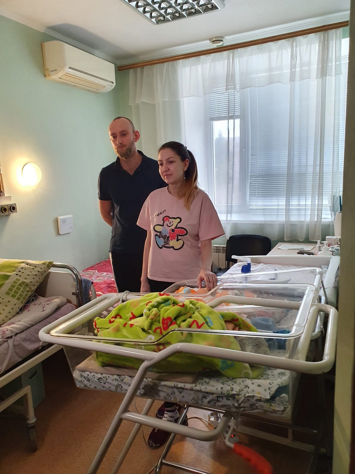 Трійню, яка в грудні народилася на Кіровоградщині, перевели з реанімації. ФОТО. ВІДЕО