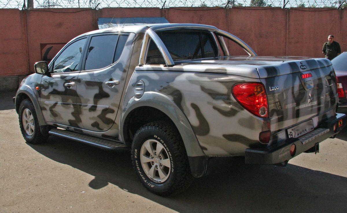 Збройним силам України передали арештовані на Кіровоградщині автівки і бензин