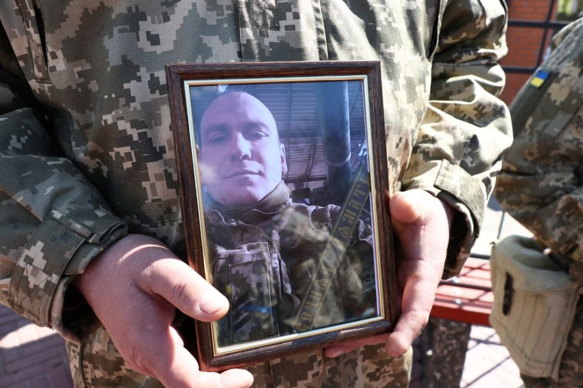 У Кропивницькому попрощалися з загиблим танкістом Андрієм Гершкулом. ФОТО