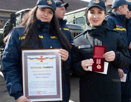 Рятувальники, які ліквідовували наслідки вибуху газу в Кропивницькому отримали нагороди