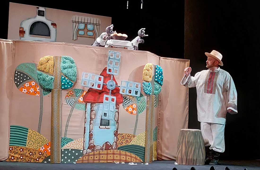 В обласному театрі ляльок дебютував актор із Донецького драмтеатру