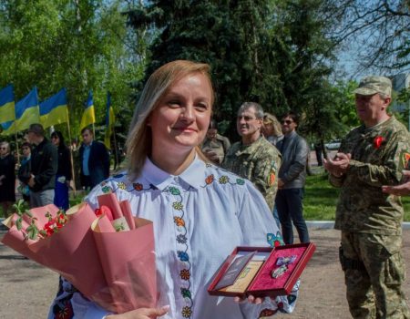 Кропивницькій волонтерці вручили орден княгині Ольги. ФОТО