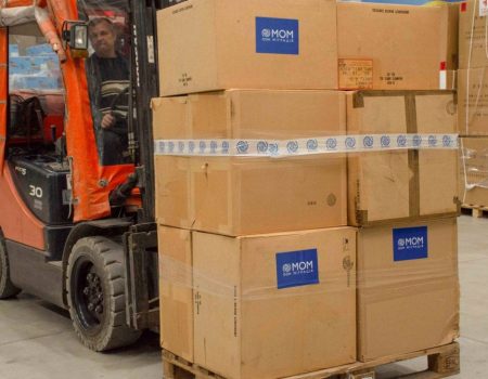 Гуманітарний хаб Кіровоградщини отримав 13 тисяч ковдр від уряду Канади