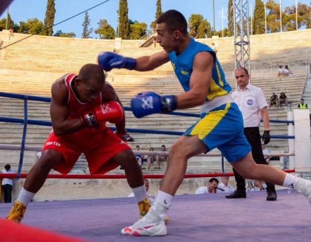 Боксер із Кіровоградщини переміг у підготовчому турнірі до чемпіонату світу. ФОТО