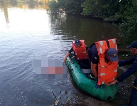 У ставку Голованівського району на Кіровоградщині знайшли тіло чоловіка. ФОТО