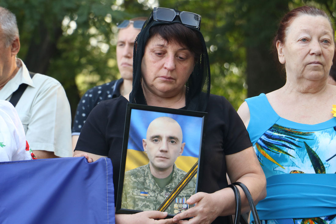 У Кропивницькому вшанували загиблих захисників України. ФОТО