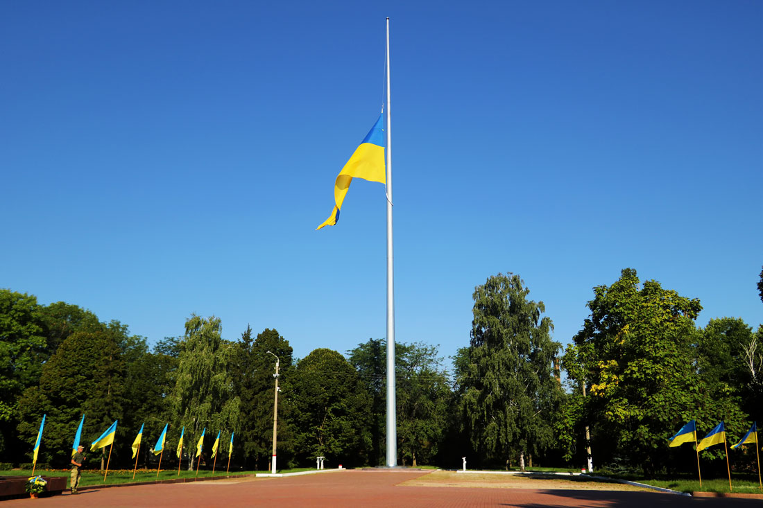 У Кропивницькому вшанували загиблих захисників України. ФОТО