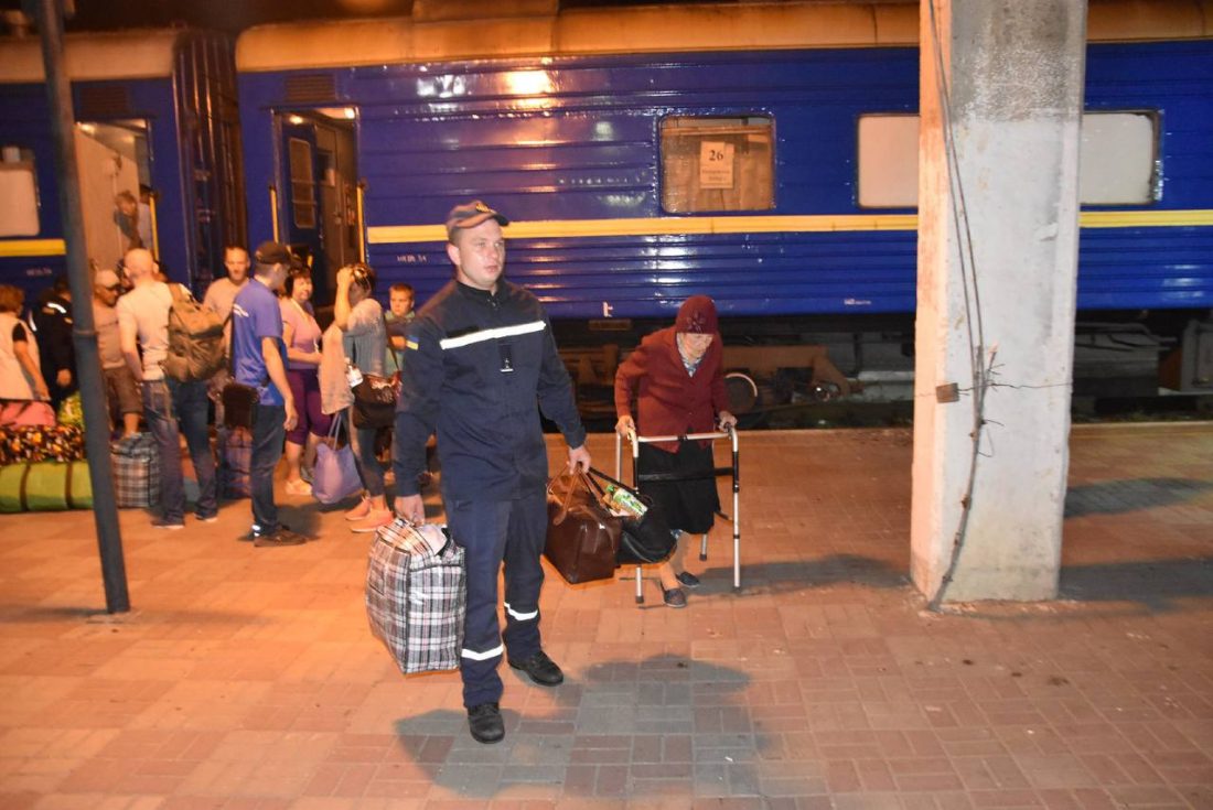 Кіровоградщина продовжує приймати евакуаційні потяги з Донецької області. ФОТО
