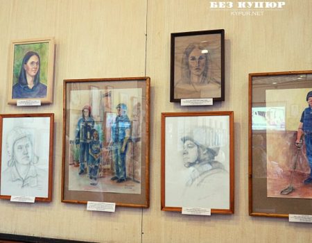 У Кропивницькому презентували виставку портретів наших земляків, які наближають перемогу у війні. ФОТО