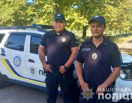 На Кіровоградщині поліцейські врятували чоловіка, в якого стався серцевий напад. ФОТО