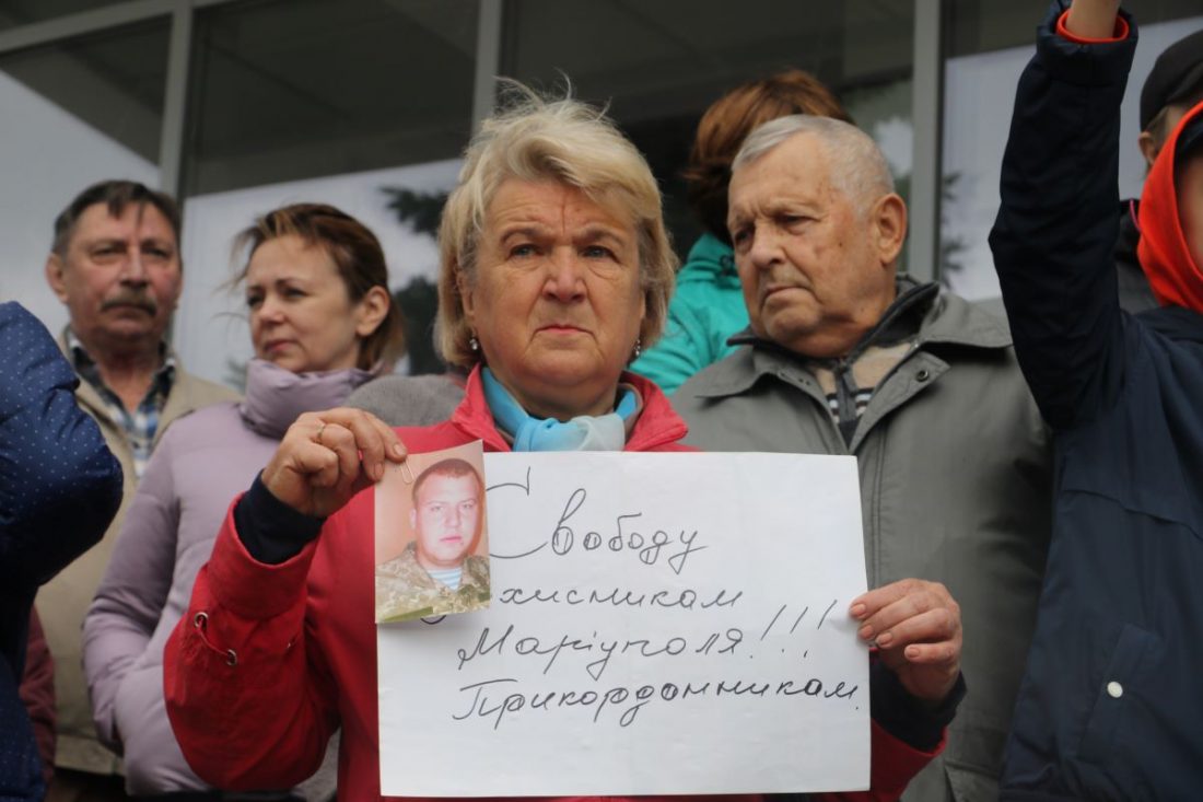 Маріупольці Кропивницького не вірять референдумам окупантів і обирають Україну. ФОТО