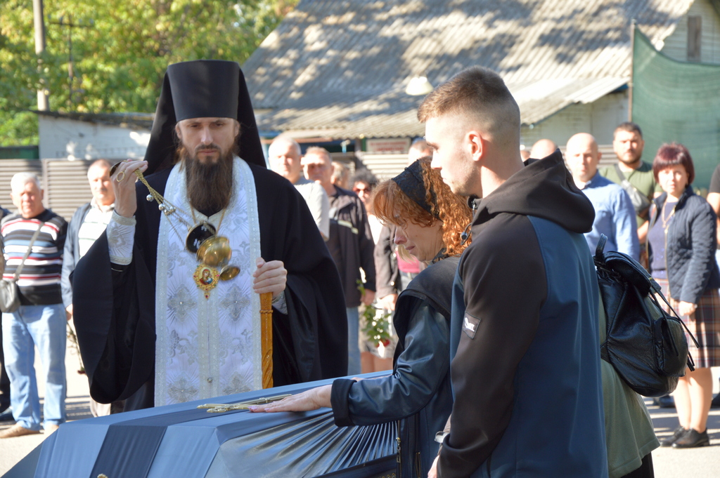 У Кропивницькому попрощалися з загиблим земляком Юрієм Мухою. ФОТО