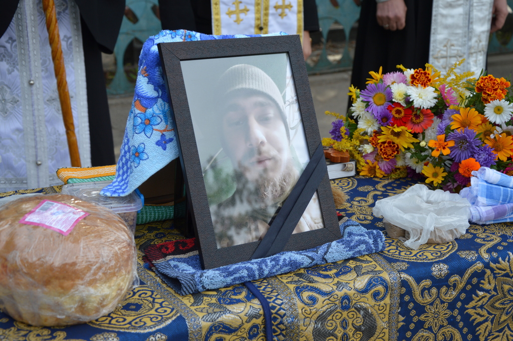 Кропивничани попрощалися із 31-річним морським піхотинцем Володимиром Давиденком. ФОТО