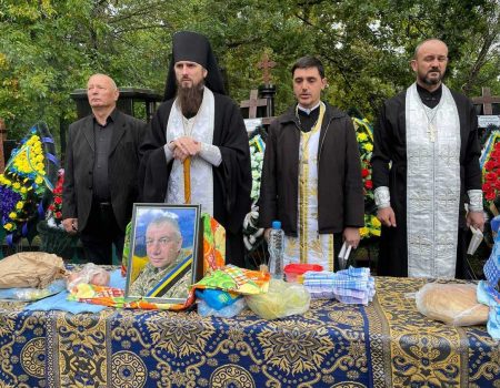 У Кропивницькому попрощалися із трьома Героями-захисниками