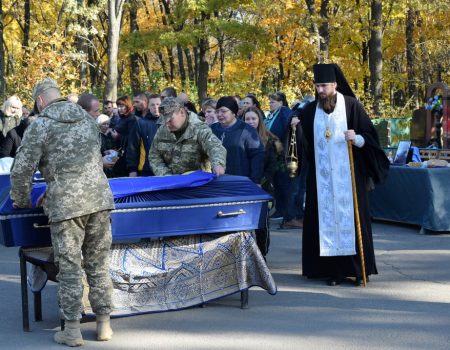 Ще двох героїв із Кропивницького забрала у рідних і близьких війна. ФОТО