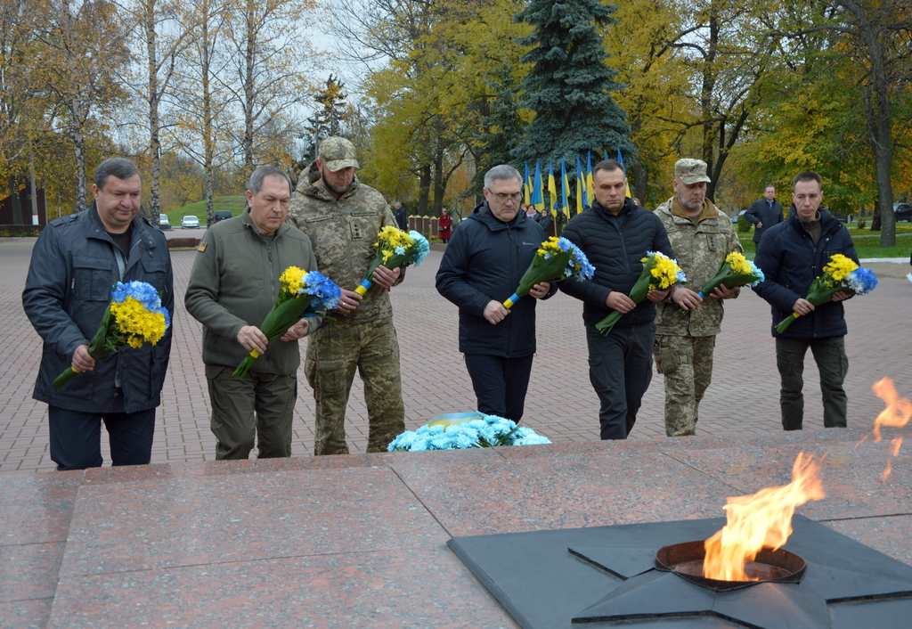 У Кропивницькому відзначили річницю звільнення України під час Другої світової війни. ФОТО