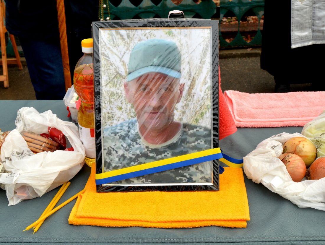 У Кропивницькому провели в останню путь загиблого воїна Олега Завгороднього. ФОТО