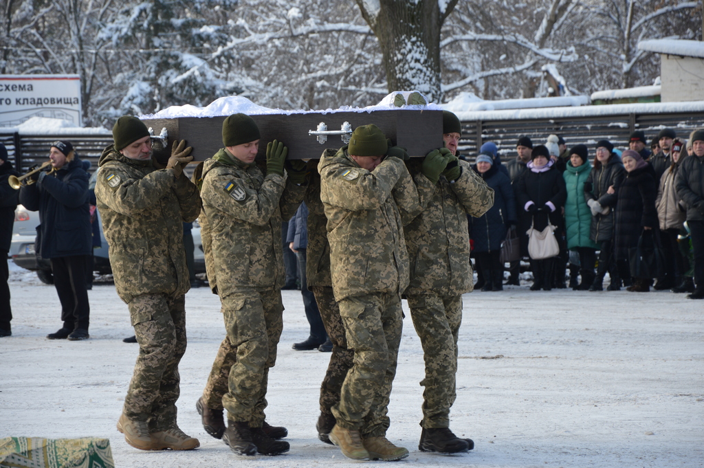 Хворіли, але не ховалися за спинами інших &#8211; Кропивницький втратив ще двох військових. ФОТО