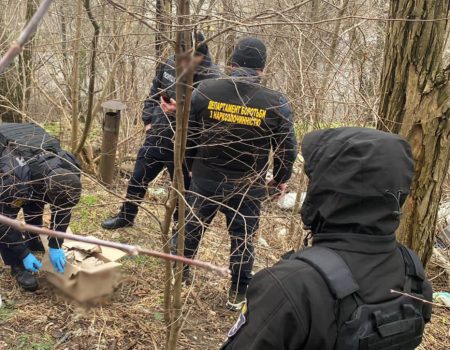 На Кіровоградщині поштою пересилали наркотики на пів мільйона гривень. ФОТО