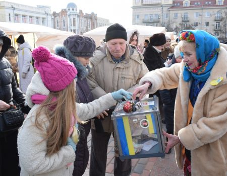 Під час СмакФесту «Щедрик» у Кропивницькому зібрали понад 23 тисячі гривень для ЗСУ
