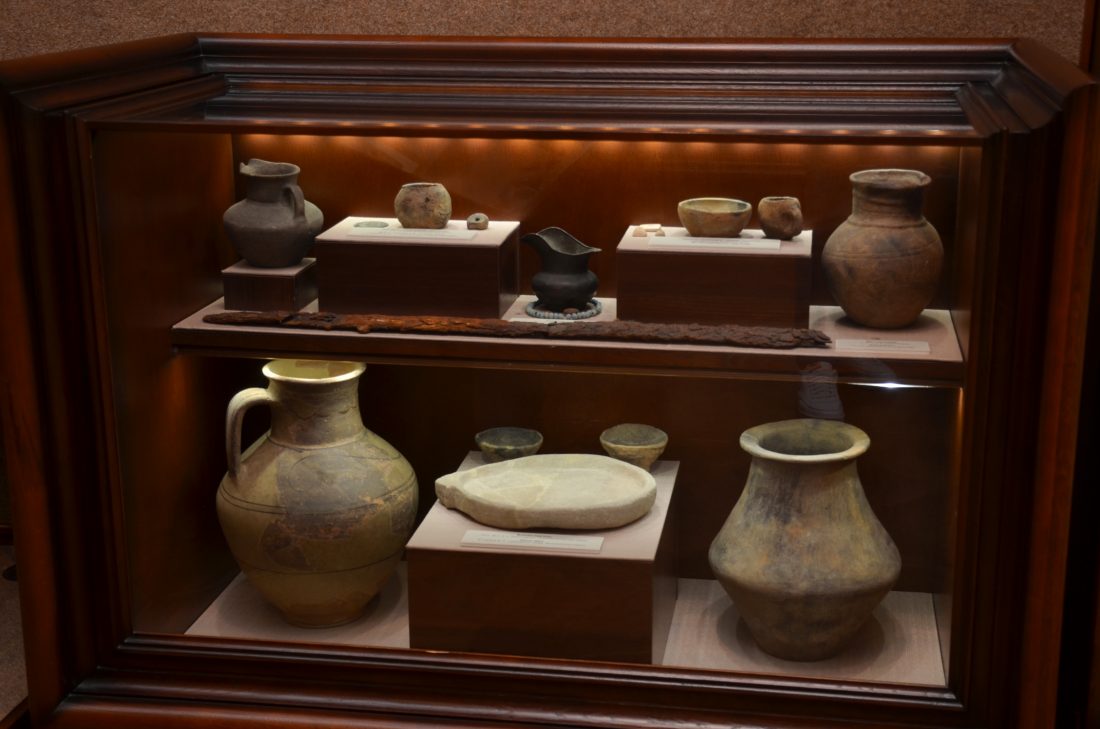 Краєзнавчий музей представив предмети побуту давніх народів, які жили на території Кіровоградщини. ФОТО
