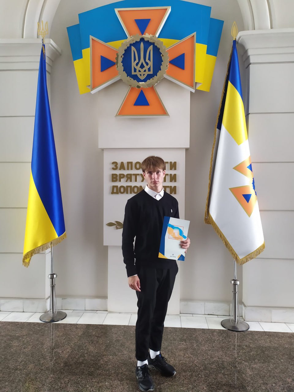 Хлопець з Маріуполя, який зараз мешкає в Кропивницькому, отримав відзнаку від президента. ФОТО