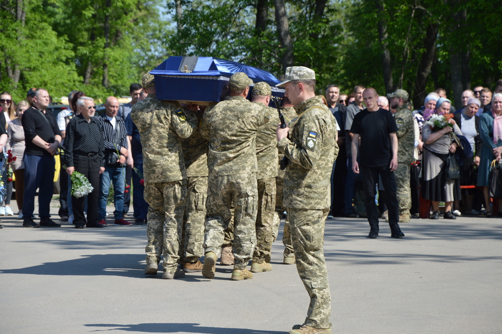У Кропивницькому провели у вічність чотирьох загиблих захисників. ФОТО