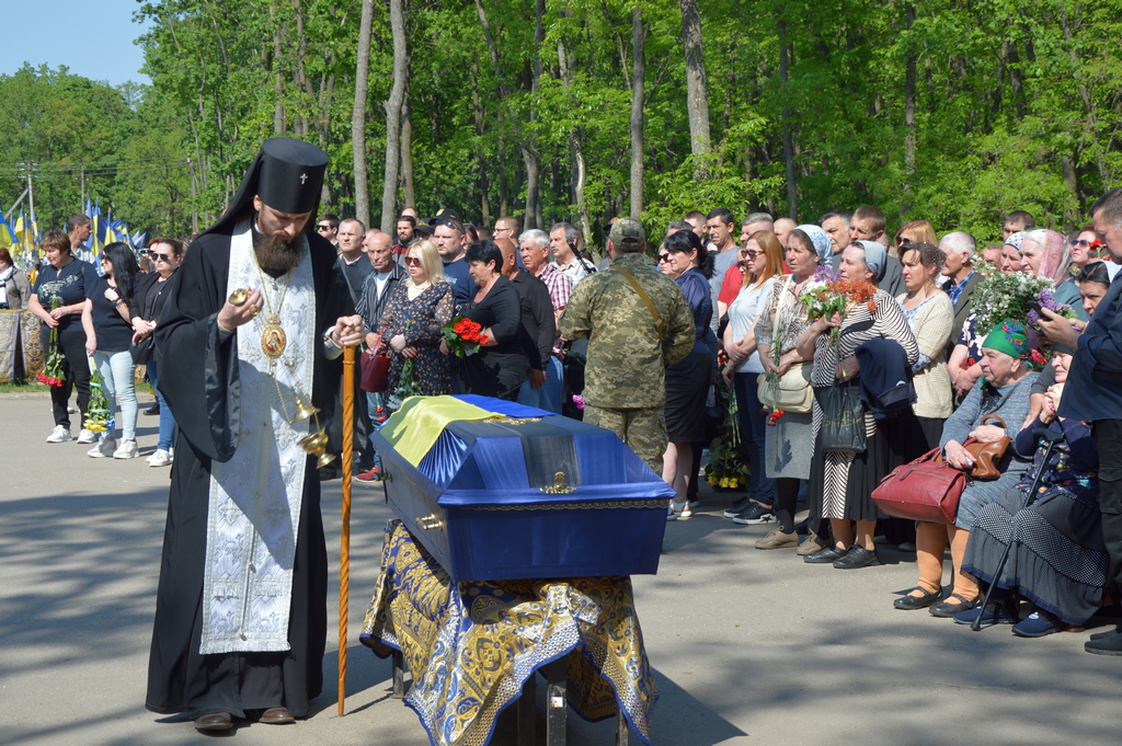 У Кропивницькому провели у вічність чотирьох загиблих захисників. ФОТО