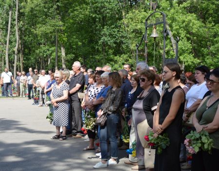 У Кропивницькому попрощалися з загиблими торік воїнами Ігорем Голобородьком і Олександром Подолічем