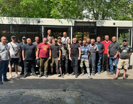 Понад 20 кропивницьких комунальників допомагають ліквідовувати наслідки підтоплення на Херсонщині
