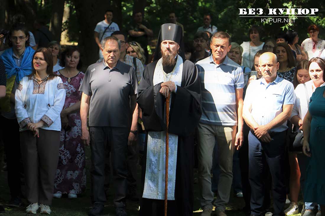 Урочище &#8220;Чорний ворон&#8221; набуває нового значення: на Кіровоградщині велелюдно вшанували холодноярців. ФОТО