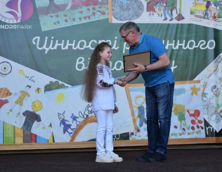 Ексголова Кіровоградської облради отримав 323 тисячі компенсації… через відсутність роботи