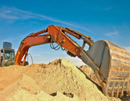 Підприємця з Кіровоградщини підозрюють у незаконному видобутку корисних копалин