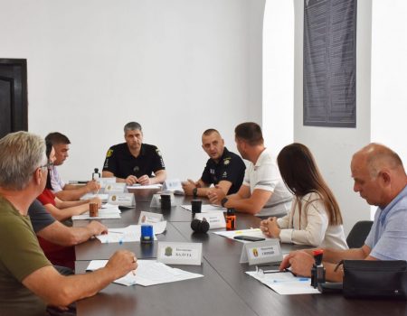 У шести громадах Кіровоградщини відбирають правоохоронців для поліцейських станцій