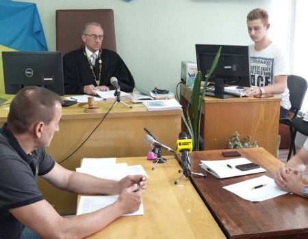Підозрюваному в отриманні хабаря посадовцю Кропивницької міської ради обрали запобіжний захід