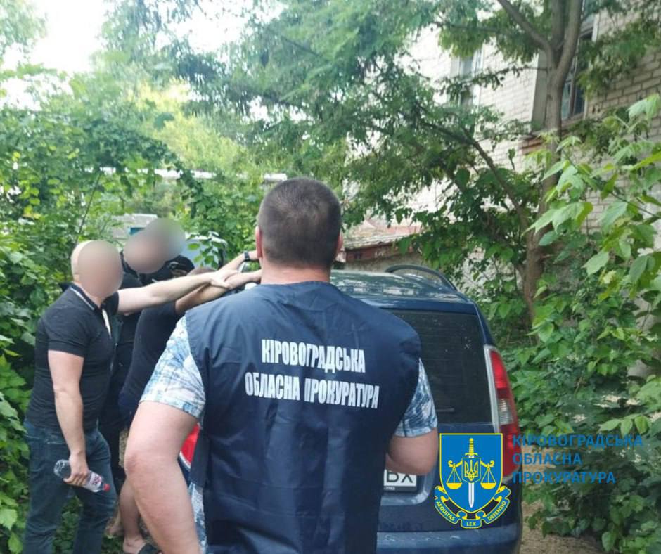 На Кіровоградщині судитимуть поліцейського, який хотів &#8220;кришувати&#8221; підприємця за гроші. ФОТО