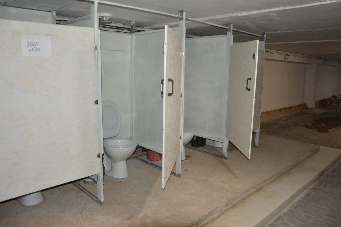 Вентиляція, туалети, опалення &#8211; управління освіти похвалилося укриттями в двох кропивницьких школах. ФОТО