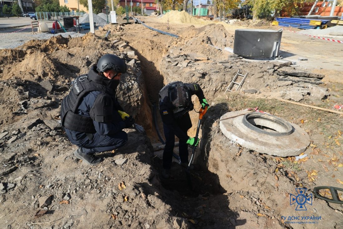 У Кропивницькому поруч із житловими будинками знайшли 10 мінометних мін. ФОТО