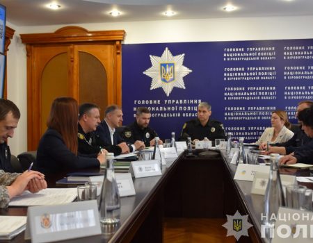 Начальнику управління ювенальної превенції Нацполіції показали центр захисту дітей у Кропивницькому