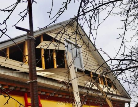У Світловодську на Кіровоградщині нарахували 34 пошкоджені будинки внаслідок вибухів. ФОТО