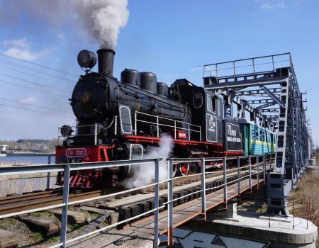 Кіровоградщина: понад 30 тис. грн для ЗСУ зібрали під час ретро-туру Гайворонською вузькоколійкою
