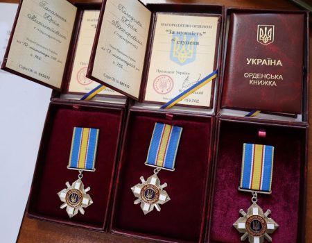 Орденами “За мужність” посмертно нагородили трьох бійців із Кіровоградщини