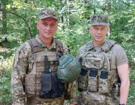 Артилериста із Кіровоградщини нагородили “Золотим Хрестом”. ФОТО